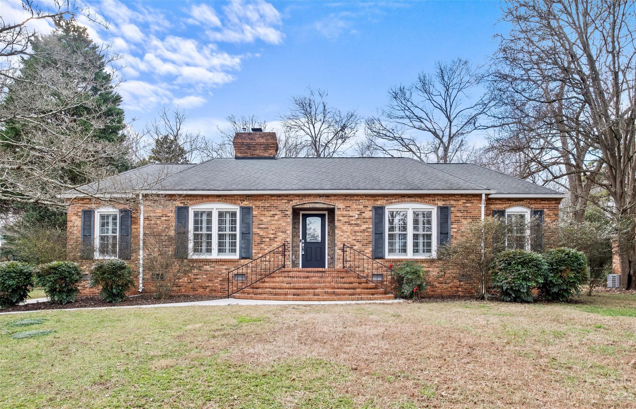 7606 Whistlestop Road Charlotte, NC 28210 - Photo 1 of 38 Gallery Image 1