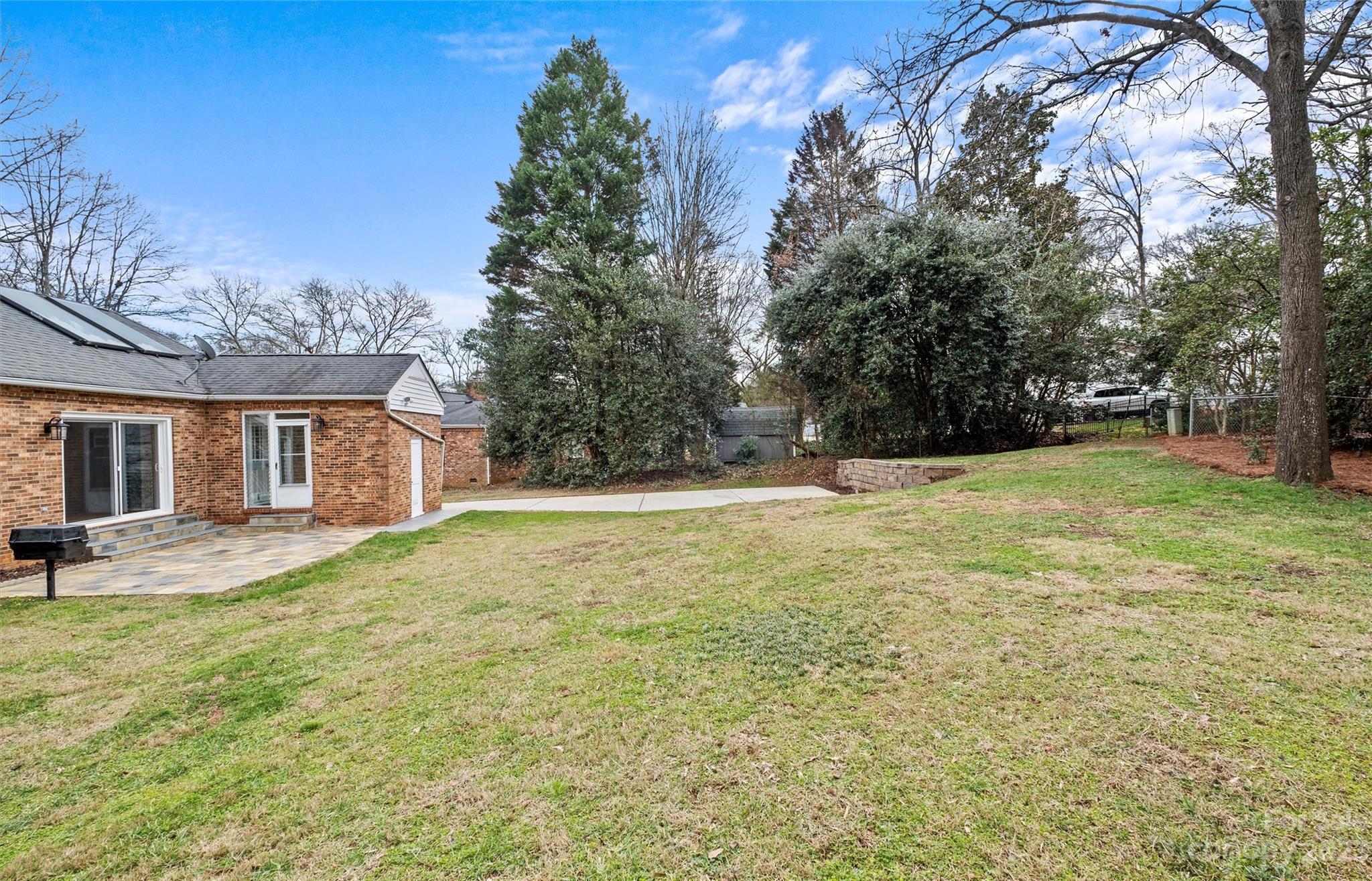 7606 Whistlestop Road Charlotte, NC 28210 - Photo 36 of 38 Gallery Image 36