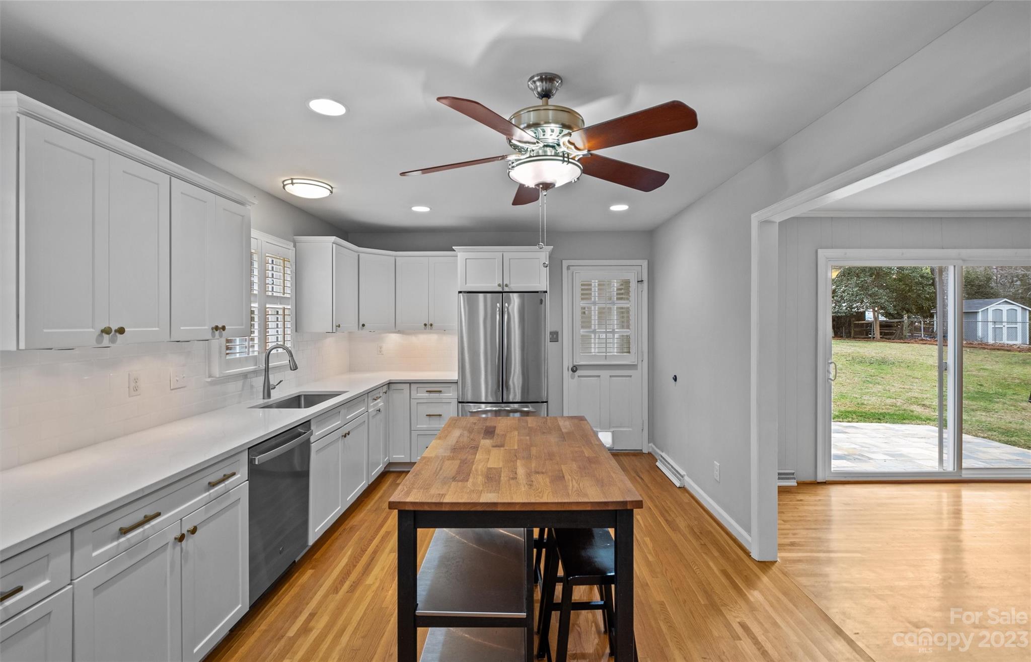 7606 Whistlestop Road Charlotte, NC 28210 - Photo 8 of 38 Gallery Image 8