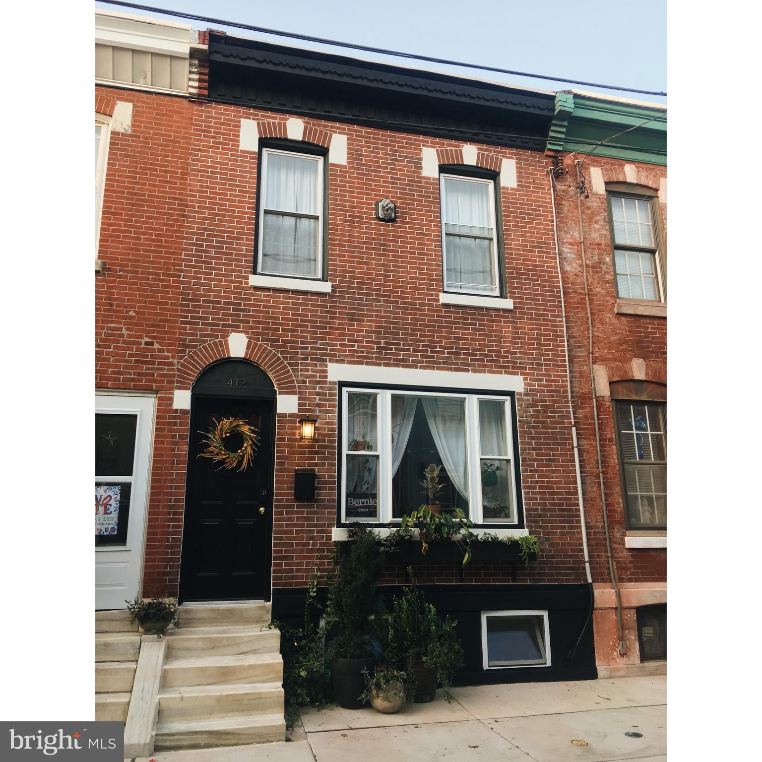 BRAND NEW HIP FRONT FACADE