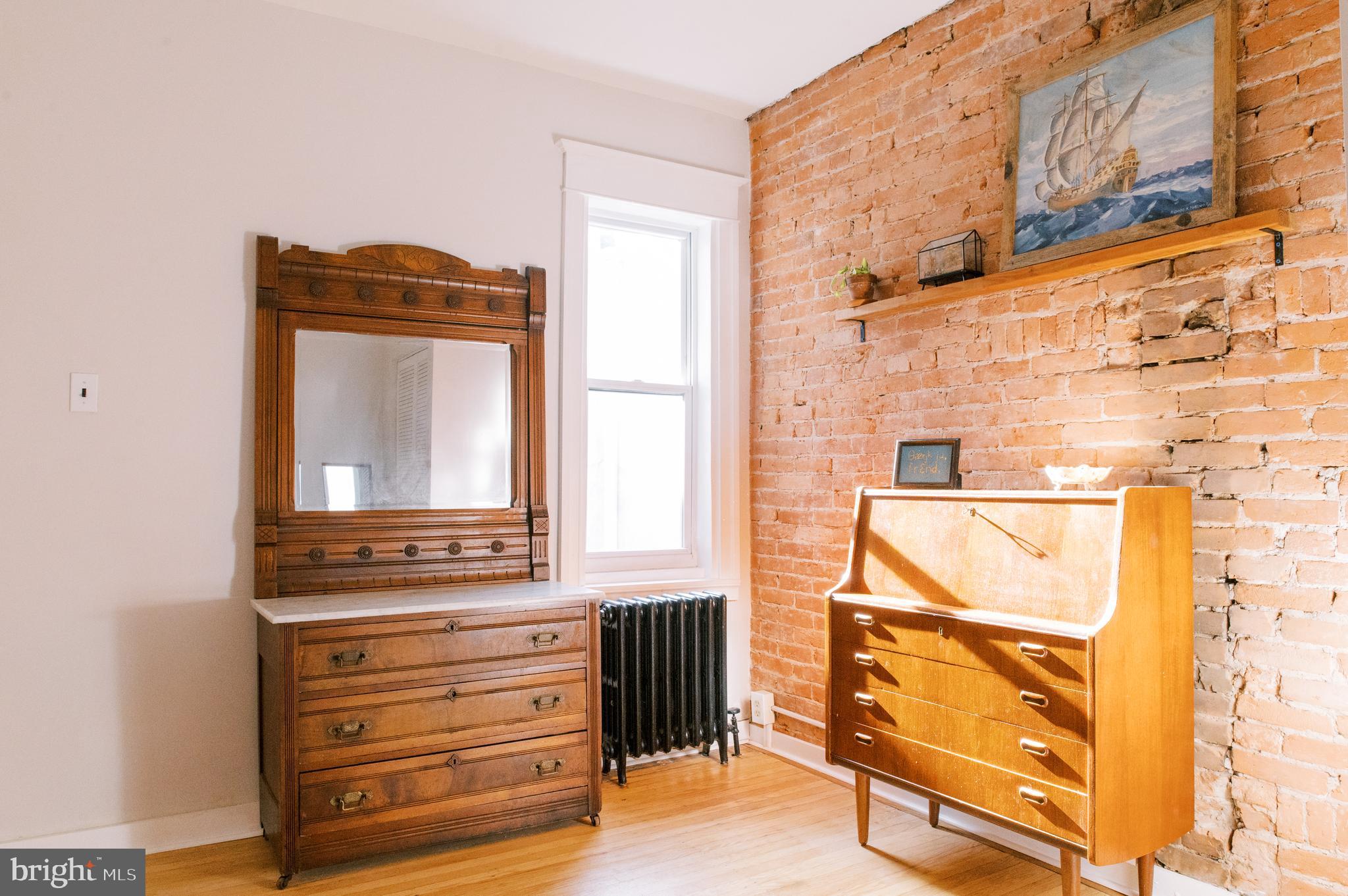 412 McClellan Street Philadelphia, PA 19148 - Photo 23 of 46 BEDROOM 1