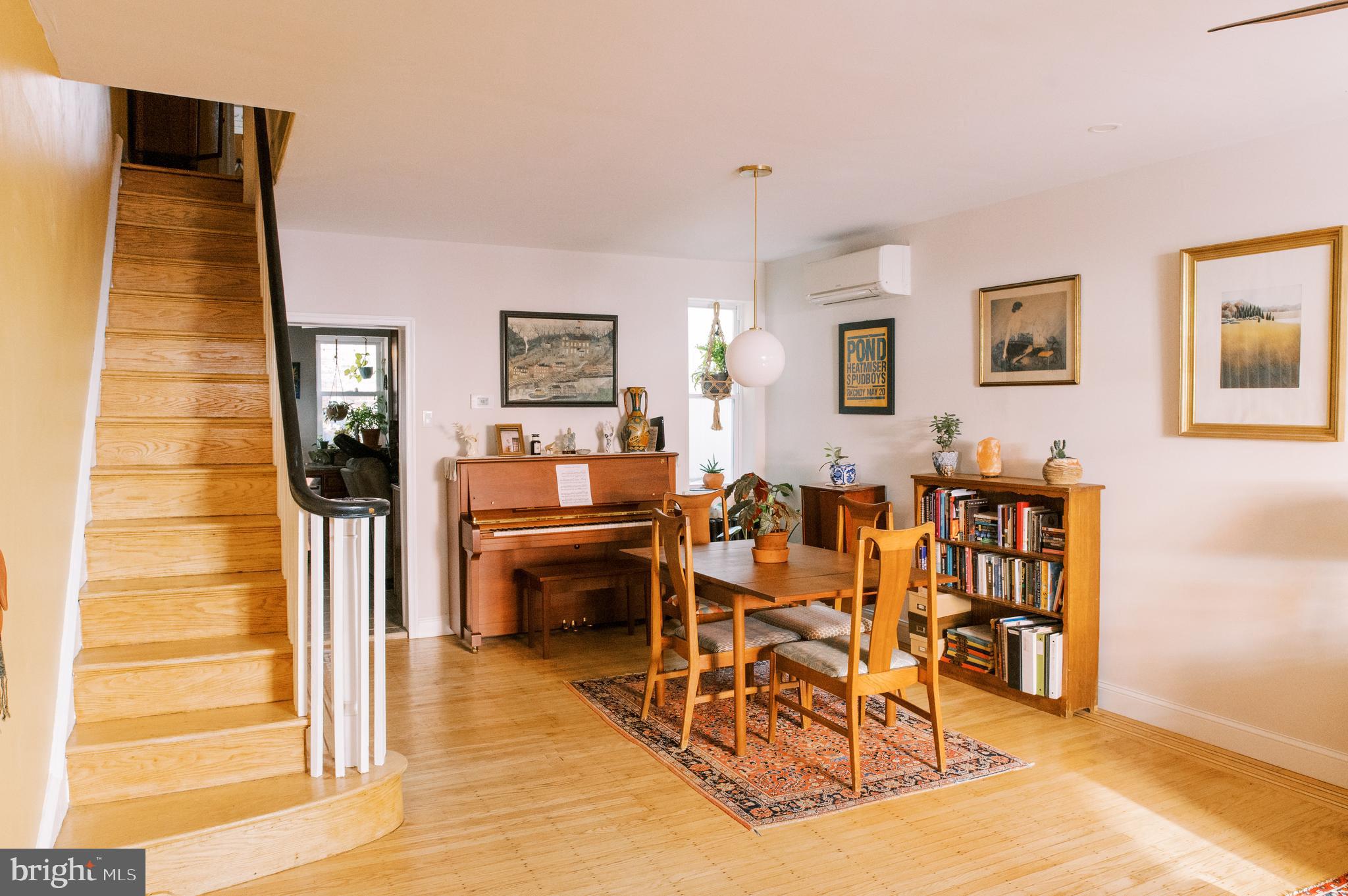 412 McClellan Street Philadelphia, PA 19148 - Photo 5 of 46 DINING ROOM