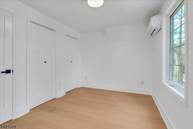 21 Cross Street Montclair, NJ 07042 - Photo 27 of 40