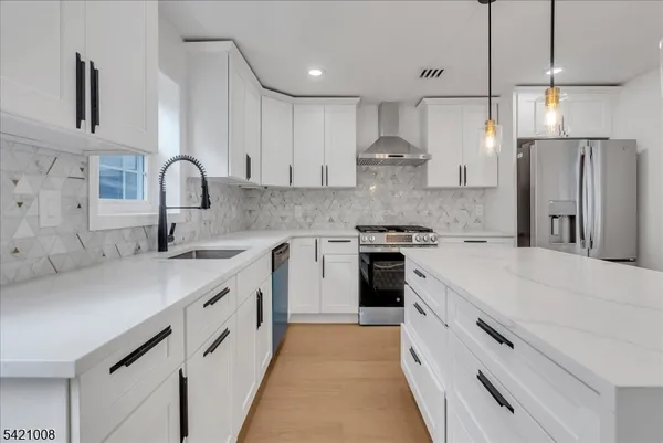$1,079,000 | 21 Cross Street, Montclair, NJ 07042