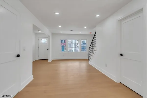 $1,079,000 | 21 Cross Street, Montclair, NJ 07042