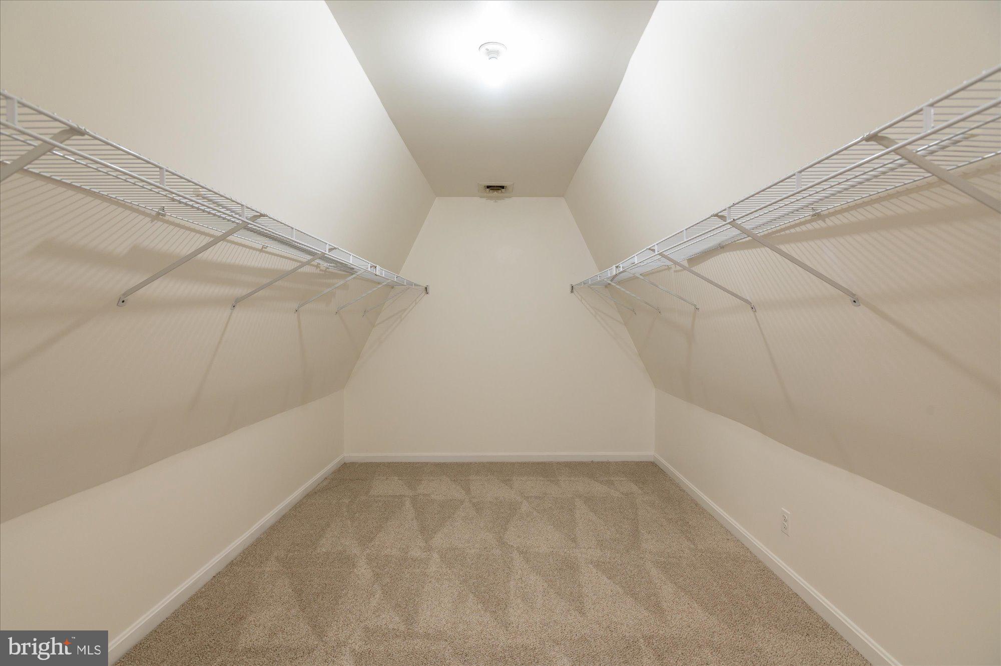 10019 Kendale Road Potomac, MD 20854 - Photo 40 of 64 Walk -in closet/Primary Bedroom / 4 total.