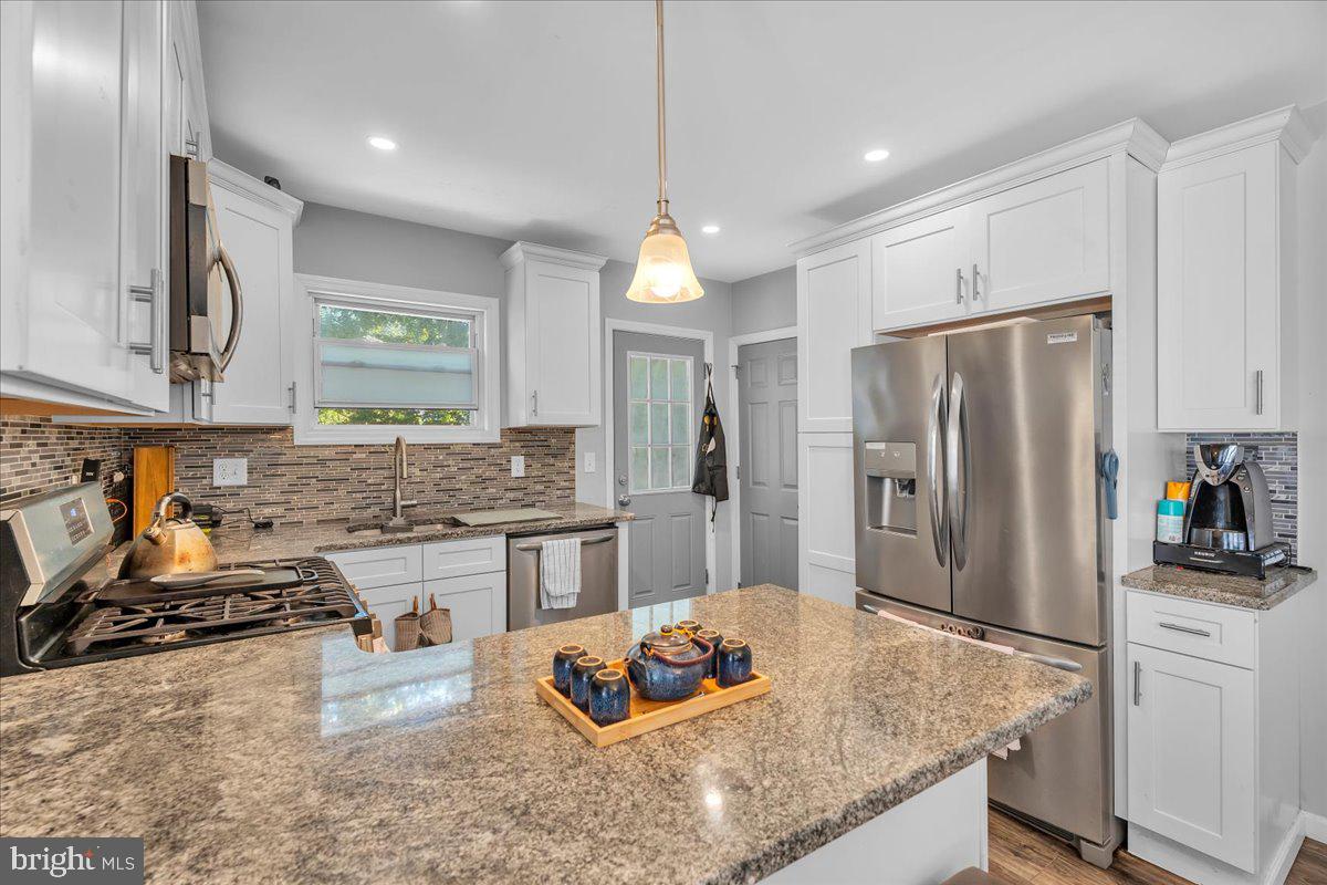315 North Forklanding Road Maple Shade, NJ 08052 - Photo 11 of 28