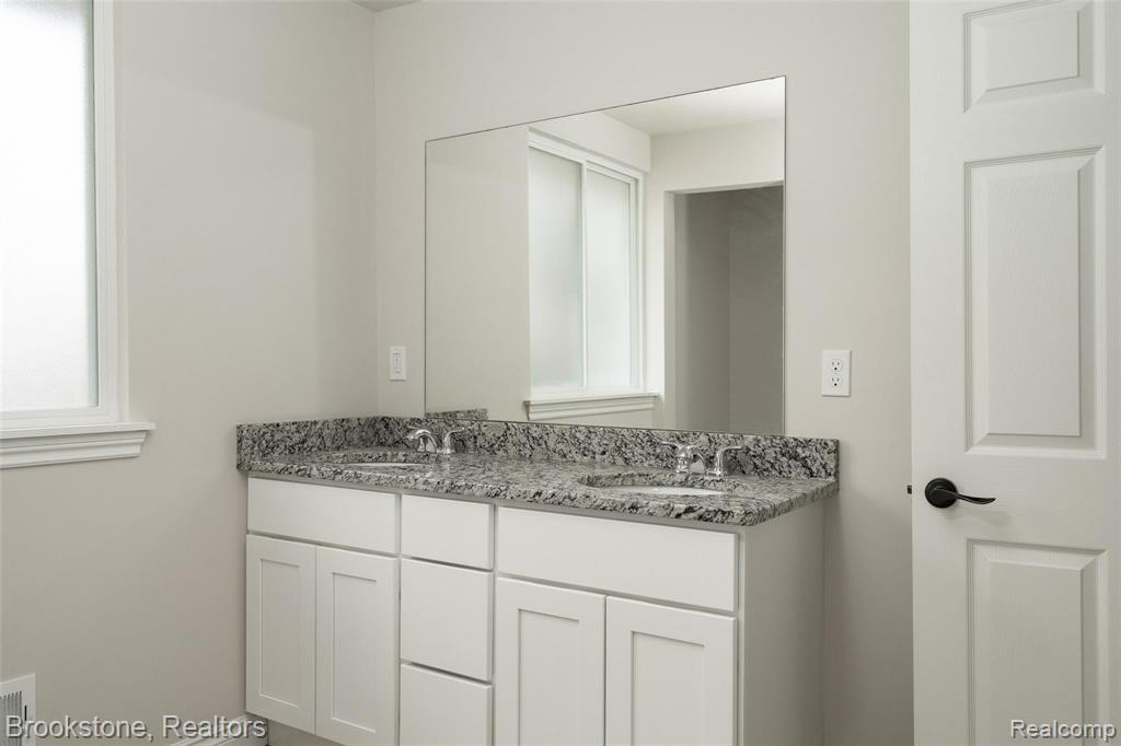 140 Michelson Road Rochester, MI 48307 - Photo 22 of 31