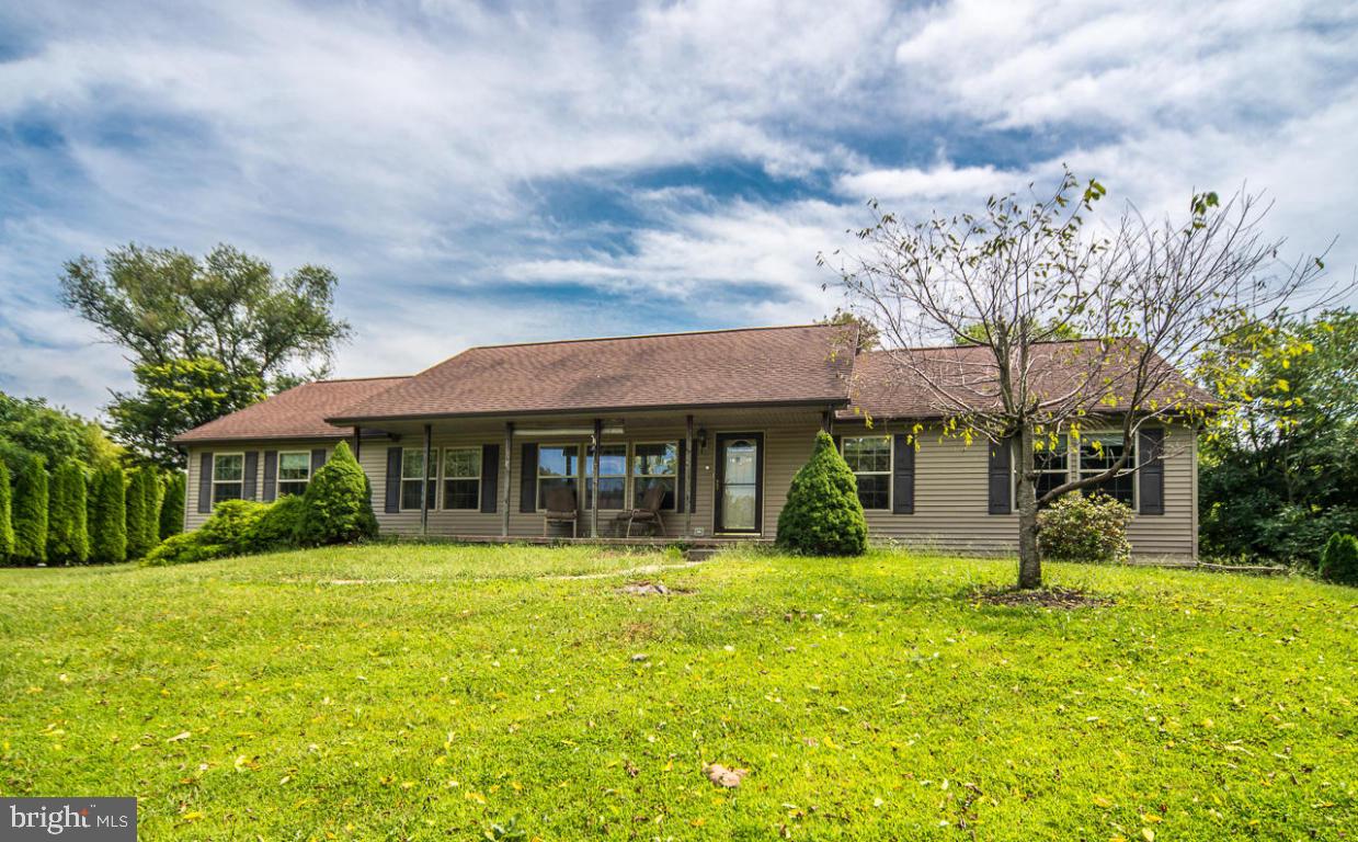 1417 Habecker Road Columbia, PA 17512 - Photo 1 of 29 Gallery Image 1