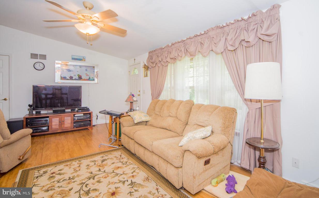 1417 Habecker Road Columbia, PA 17512 - Photo 2 of 29 Gallery Image 2