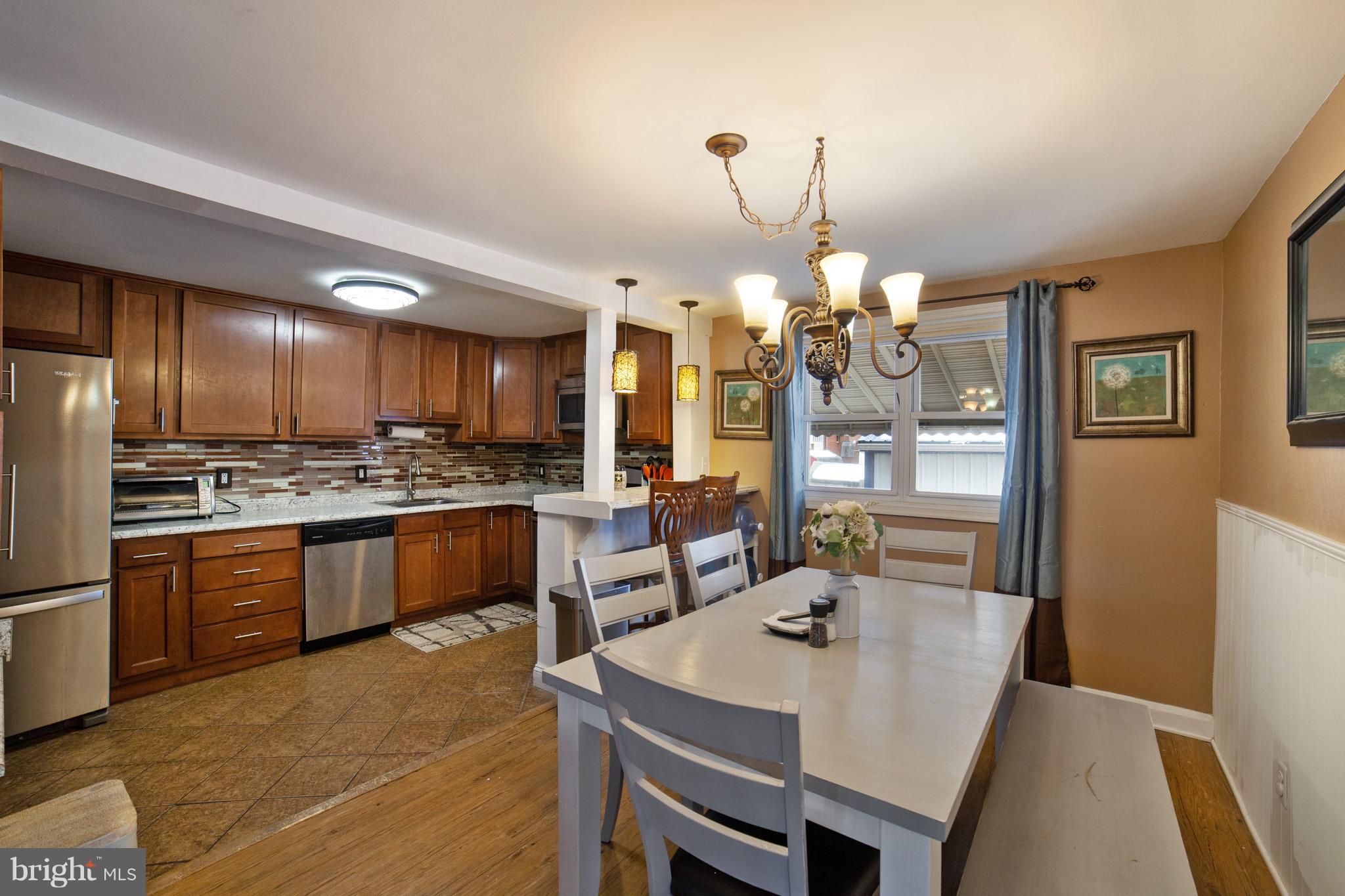 7859 Kentley Road Baltimore, MD 21222 - Photo 11 of 36 Dining area and Kitchen