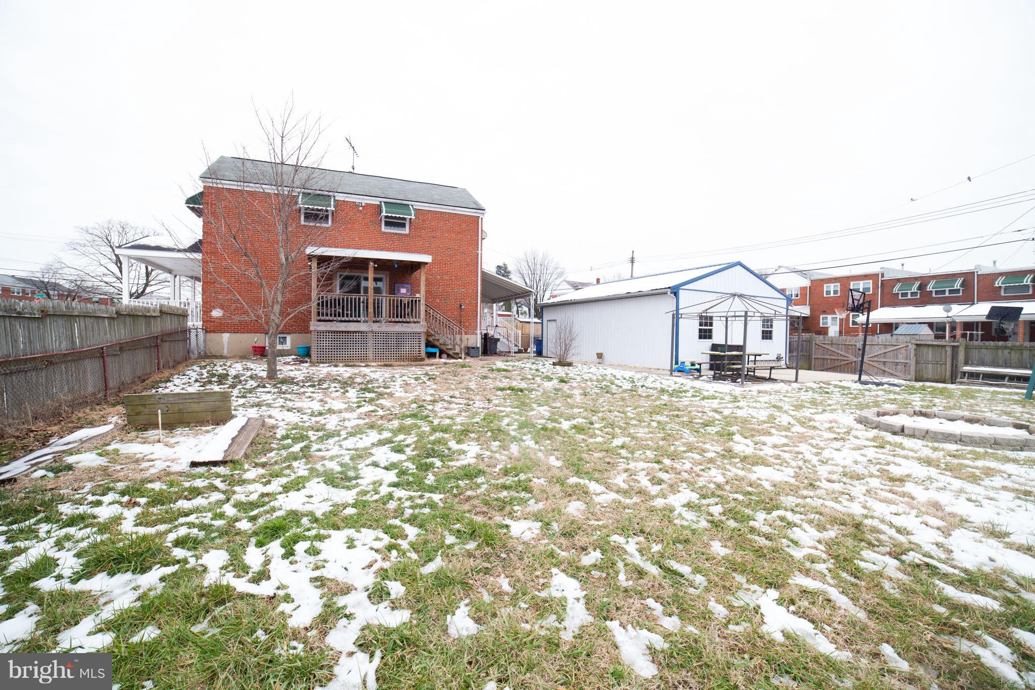7859 Kentley Road Baltimore, MD 21222 - Photo 29 of 36 Fenced Yard w/Horse shoe Pits