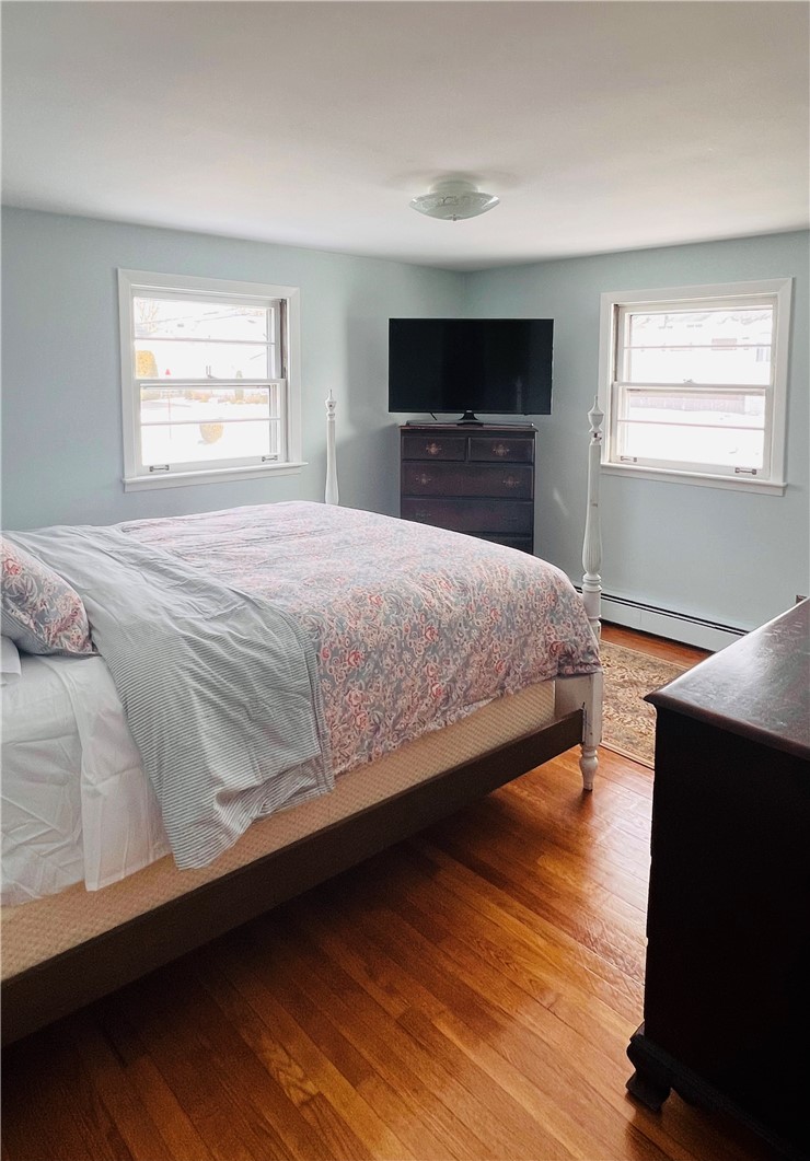 85 Treasure Road Narragansett, RI 02882 - Photo 14 of 33