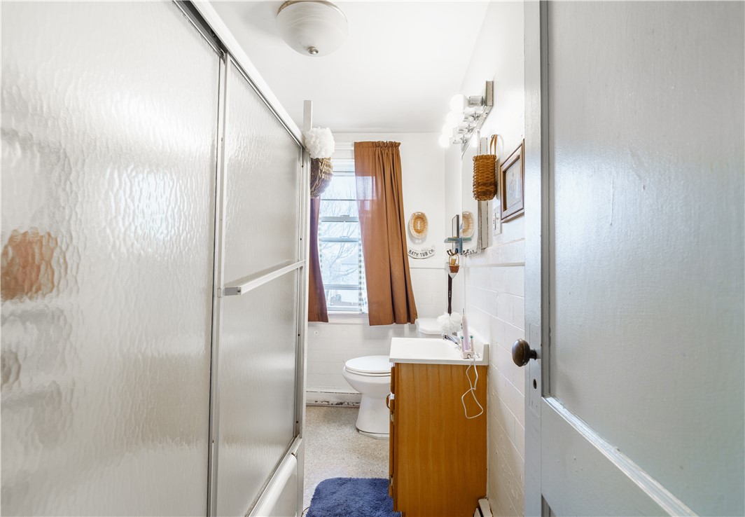 448 George Waterman Road Johnston, RI 02919 - Photo 13 of 20