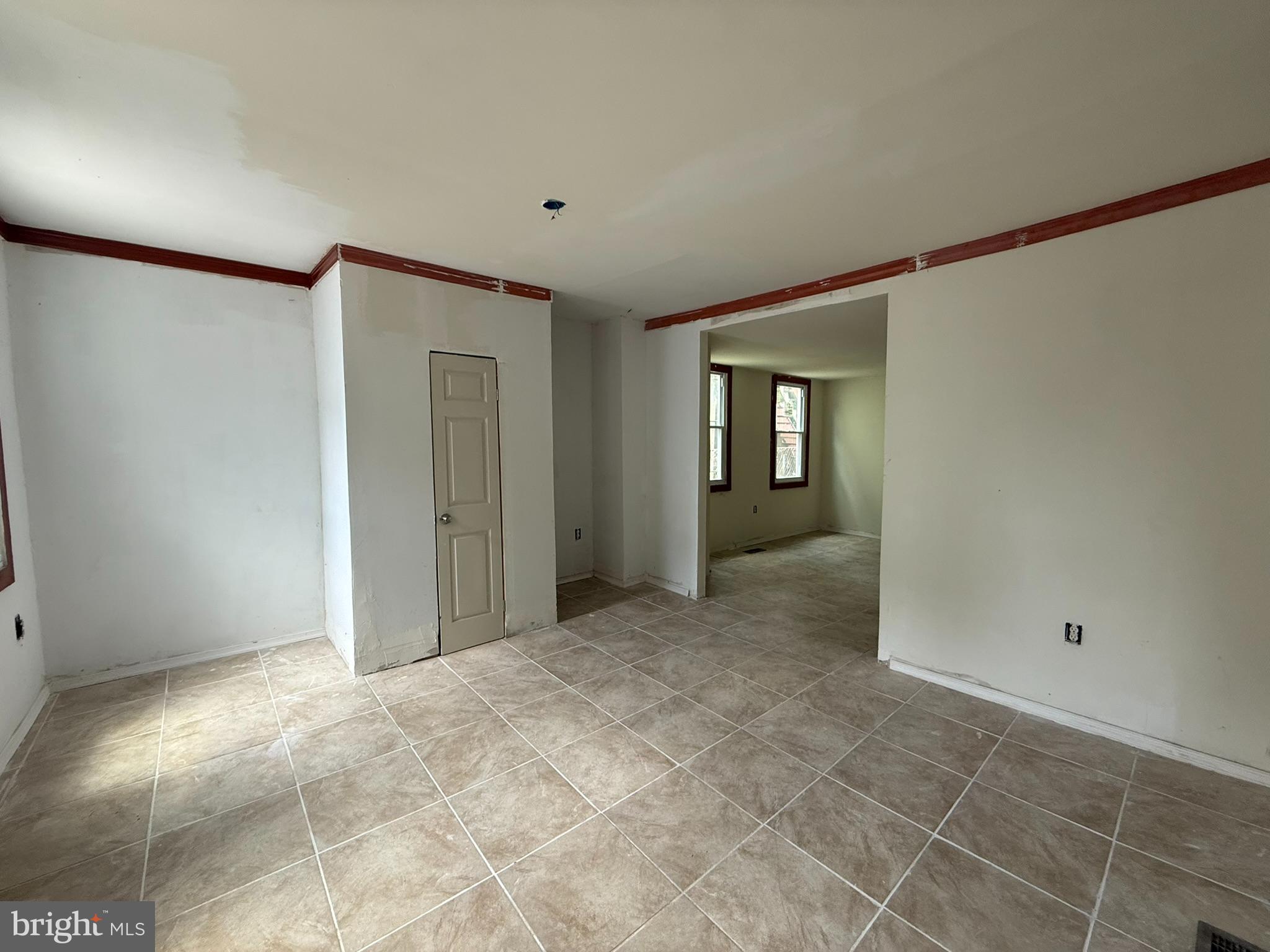 255 Walnut Street York, PA 17403 - Photo 7 of 26