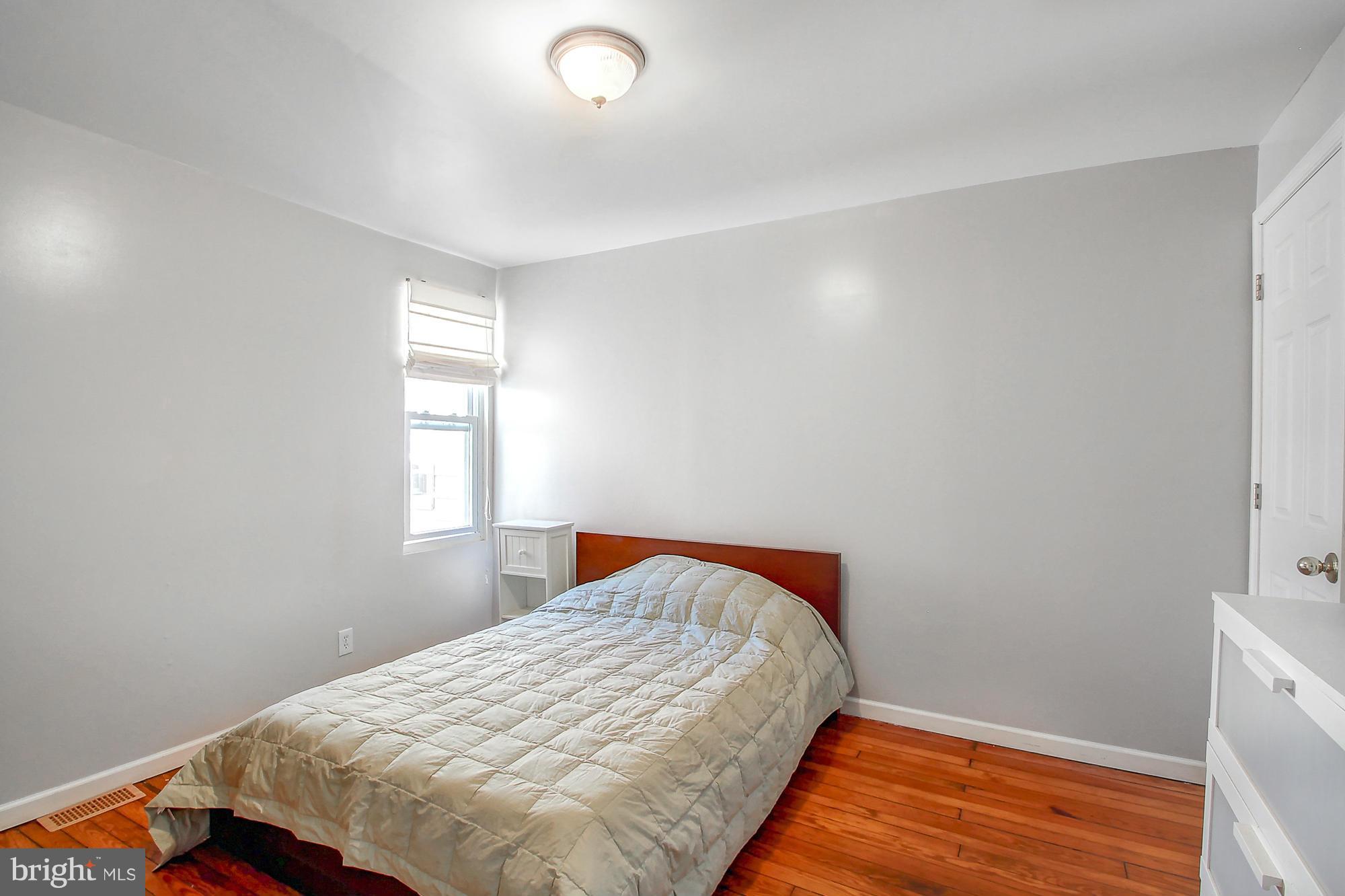 2906 Keswick Road Baltimore, MD 21211 - Photo 19 of 28 Bedroom