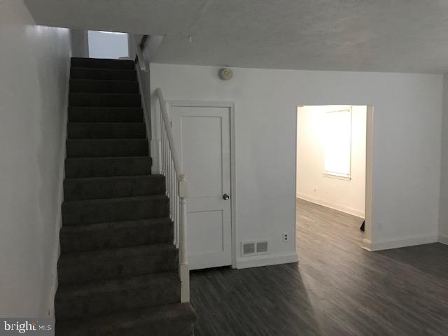 223 Riverthorn Road Baltimore, MD 21220 - Photo 3 of 13
