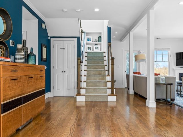 a view of livingroom with furniture and wooden floor
