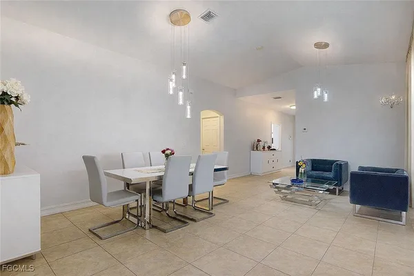 $615,000 | 2625 40th Avenue Southeast, Unit 93, Naples, FL 34117