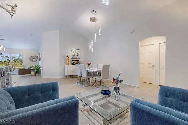 $615,000 | 2625 40th Avenue Southeast, Unit 93, Naples, FL 34117