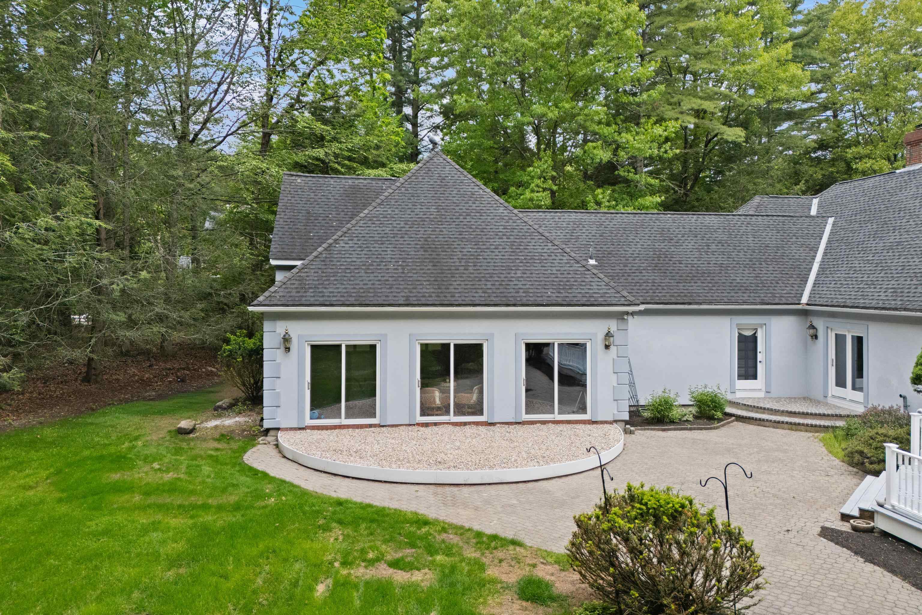 3 Oak Lane Stratham, NH 03885 - Photo 56 of 58