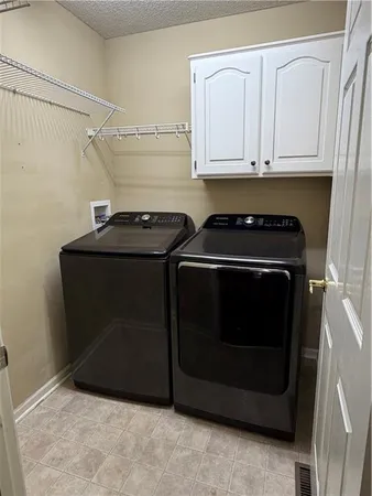 $475,000 | 21710 West 62nd Street, Shawnee, KS 66218