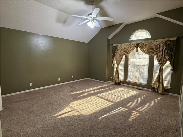 $475,000 | 21710 West 62nd Street, Shawnee, KS 66218