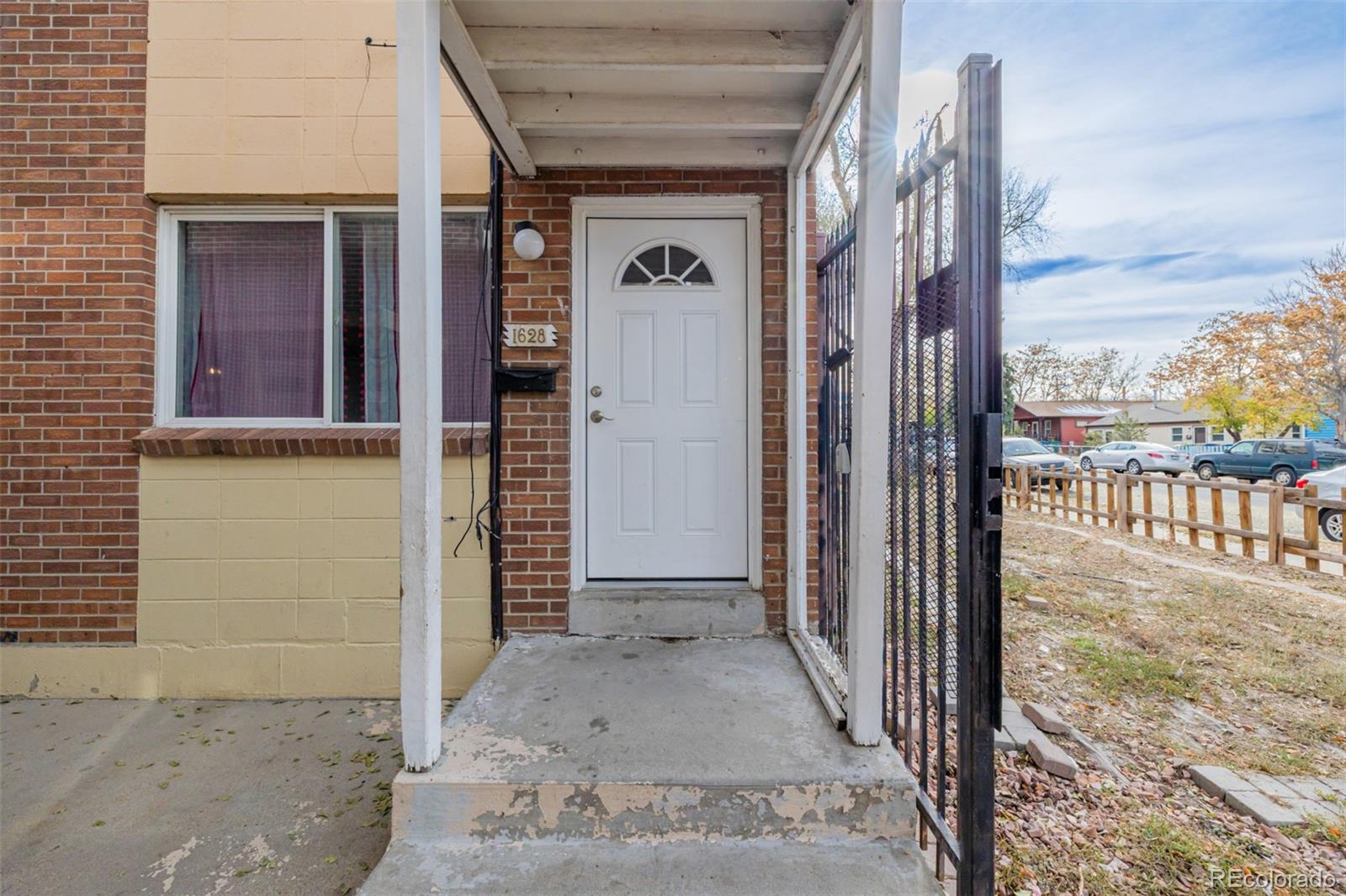 1628 Chester Street Aurora, CO 80010 - Photo 21 of 23