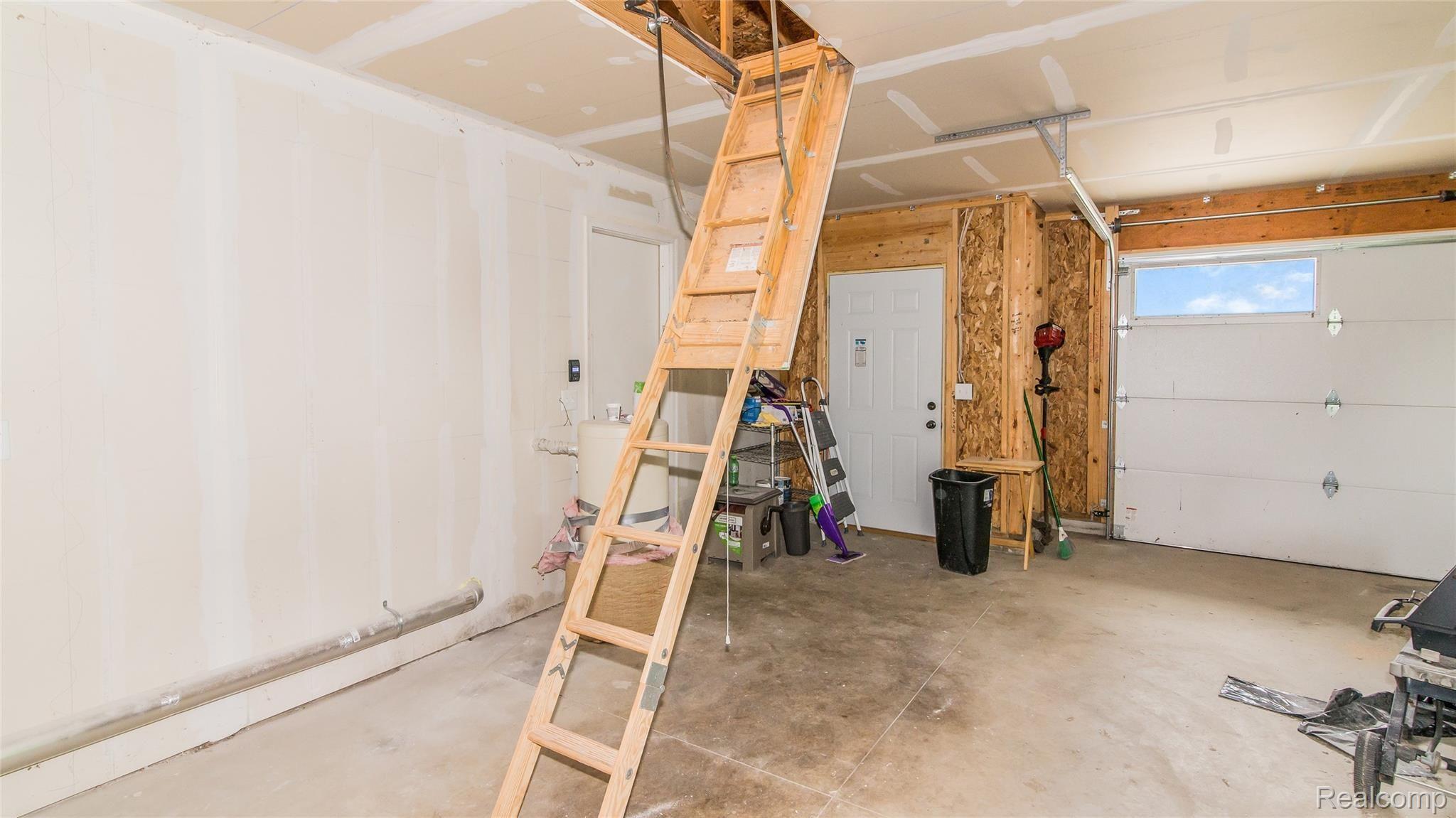 35 Payeur Road Ann Arbor, MI 48108 - Photo 33 of 36 032_27.jpg
