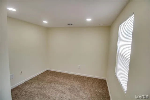 $1,100 | 1313 12th Street, Cottage Hills, IL 62018