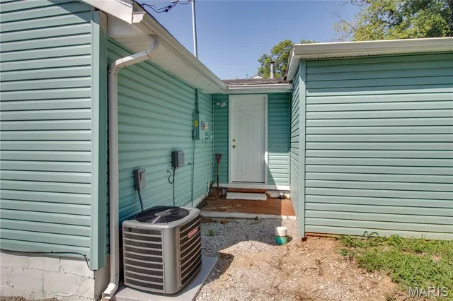 $1,100 | 1313 12th Street, Cottage Hills, IL 62018