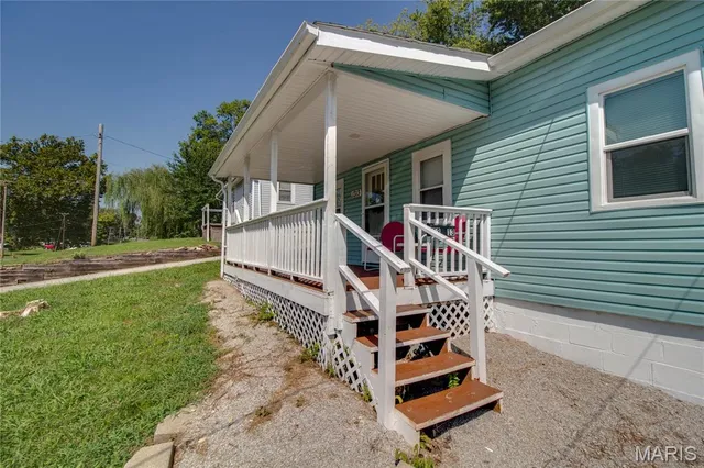 $1,100 | 1313 12th Street, Cottage Hills, IL 62018