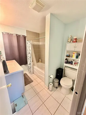 $164,900 | 617 Perry Street, De Soto, MO 63020