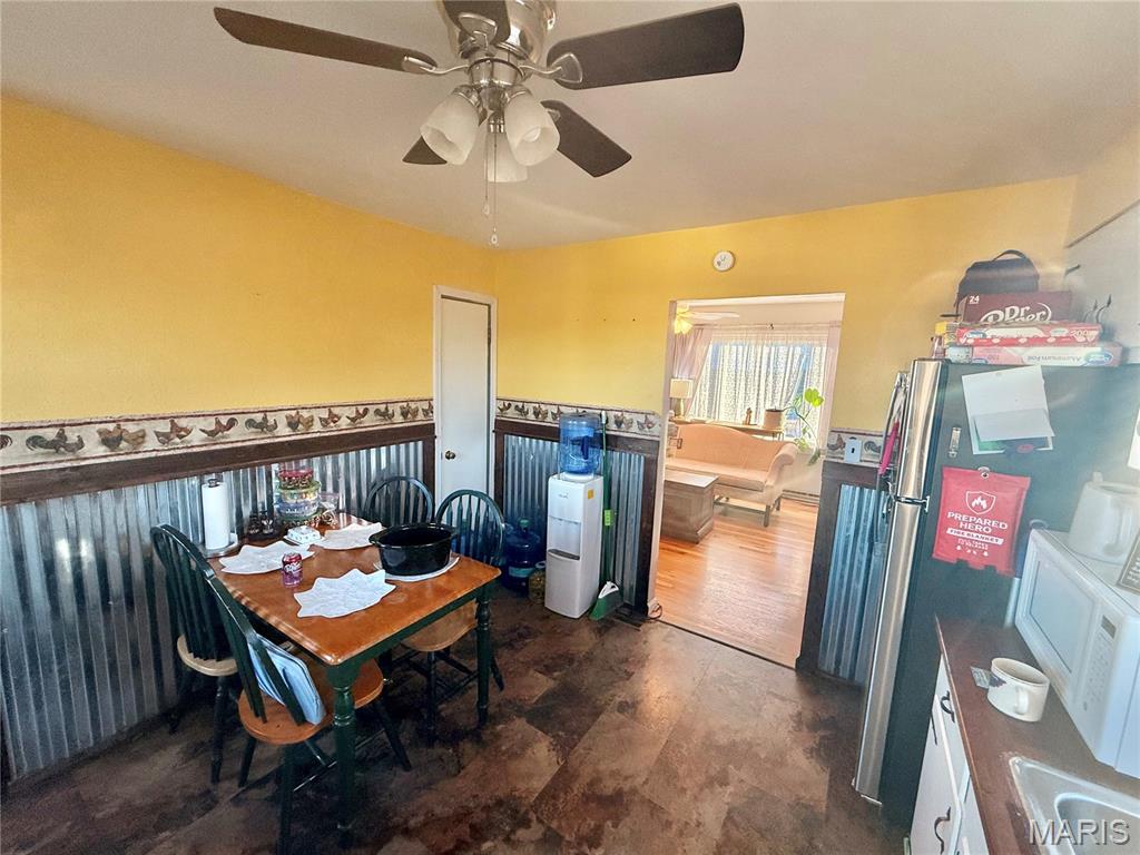 617 Perry Street De Soto, MO 63020 - Photo 31 of 41