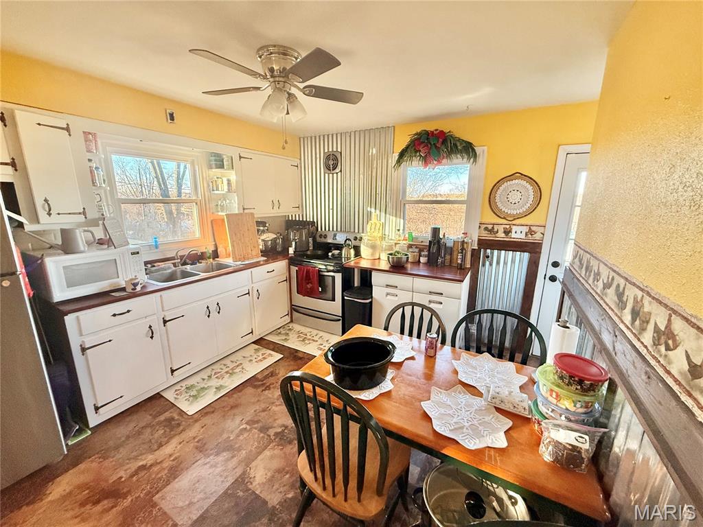 617 Perry Street De Soto, MO 63020 - Photo 32 of 41