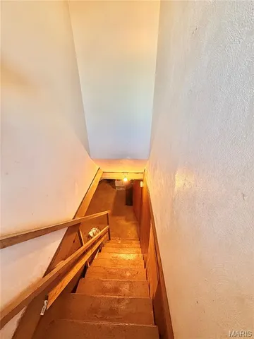 $164,900 | 617 Perry Street, De Soto, MO 63020