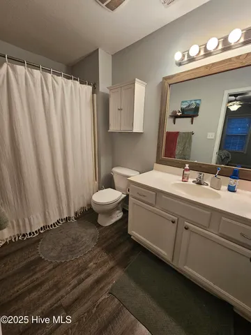 $1,950 | 204 Sourwood Court, Jacksonville, NC 28540