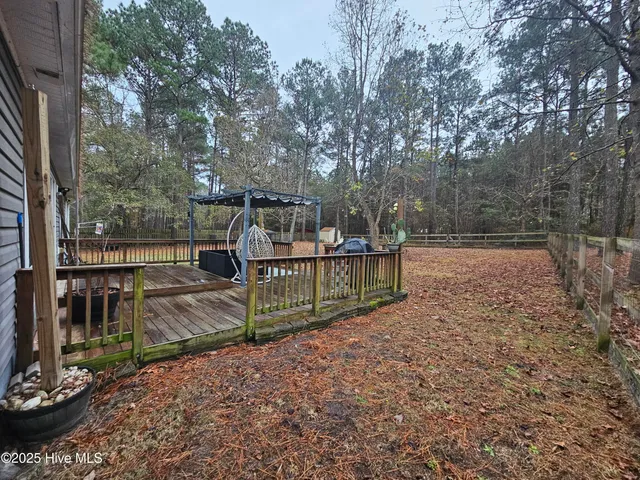 $1,950 | 204 Sourwood Court, Jacksonville, NC 28540