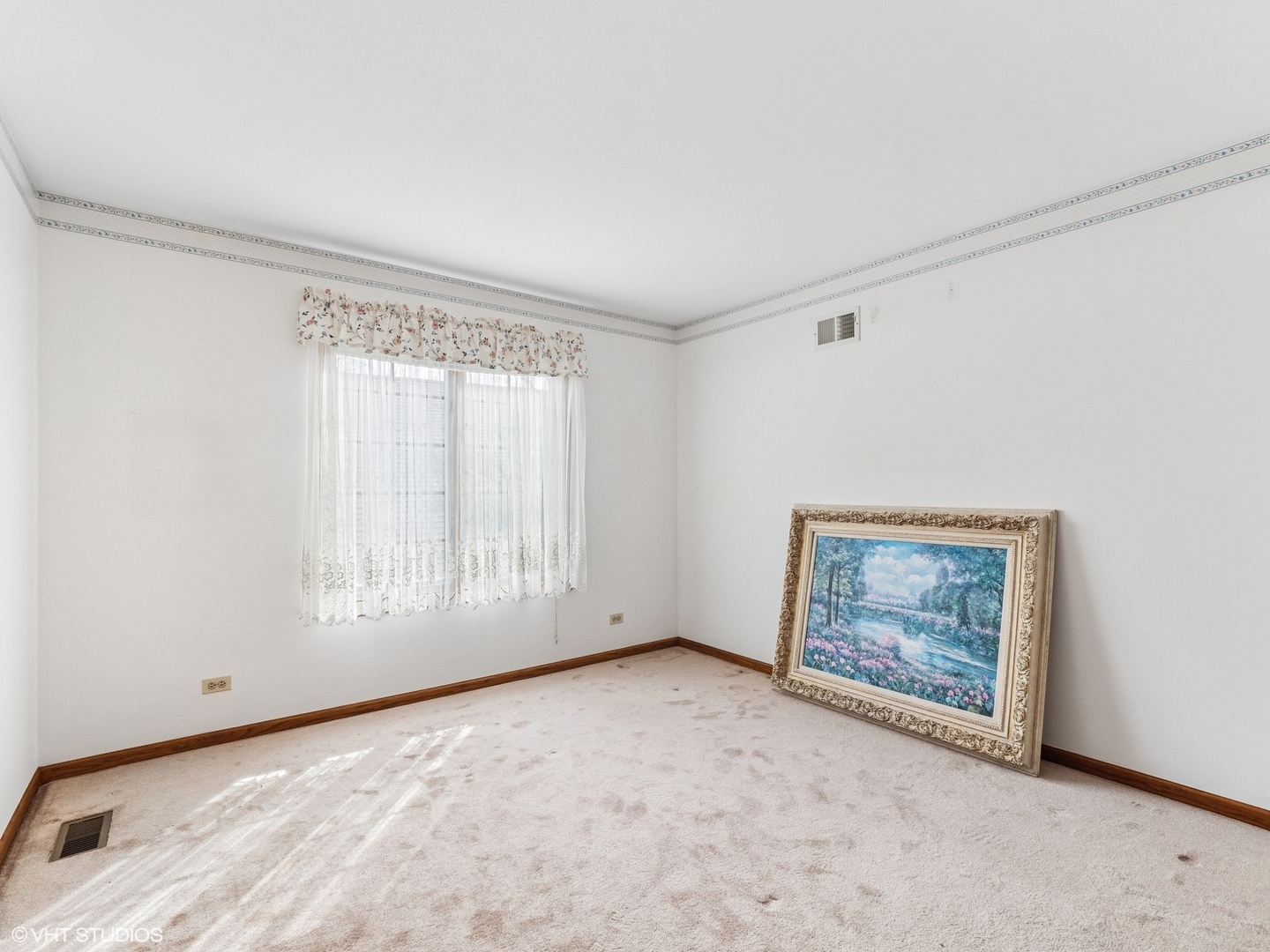 5580 Amanda Court Rolling Meadows, IL 60008 - Photo 11 of 18 a view of an empty room with a window