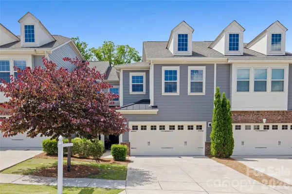 $412,000 | 625 Amber Meadows Way, Tega Cay, SC 29708