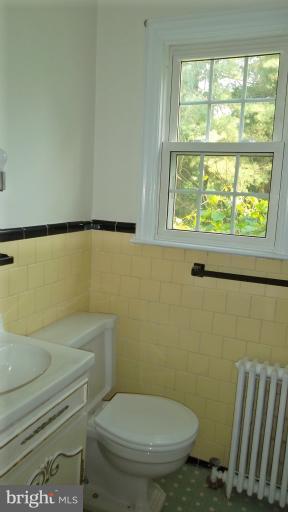 6301 Rt 32 Es Guilford Road Clarksville, MD 21029 - Photo 12 of 28 a bathroom with a toilet and a shower