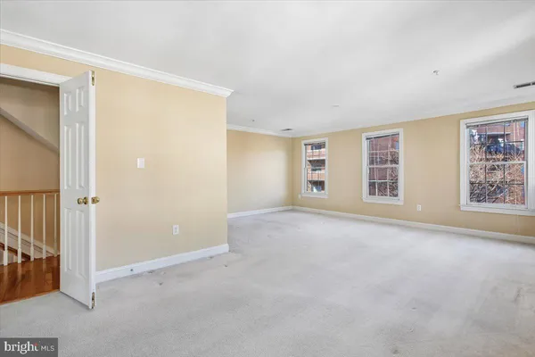 $6,200 | 1053 North Stuart Street, Arlington, VA 22203