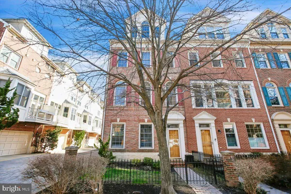 $6,200 | 1053 North Stuart Street, Arlington, VA 22203