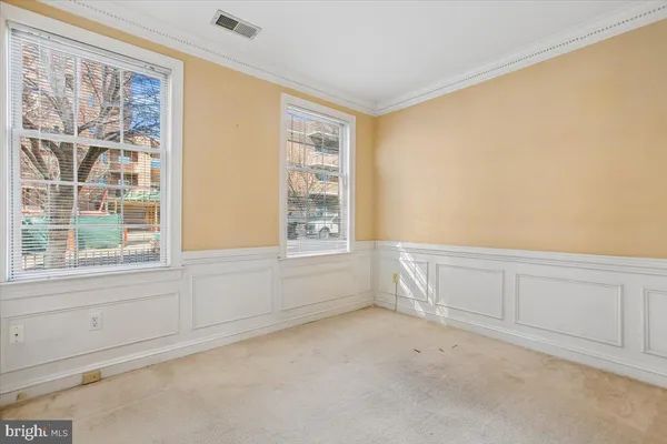 $6,200 | 1053 North Stuart Street, Arlington, VA 22203