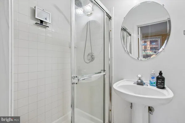$6,200 | 1053 North Stuart Street, Arlington, VA 22203