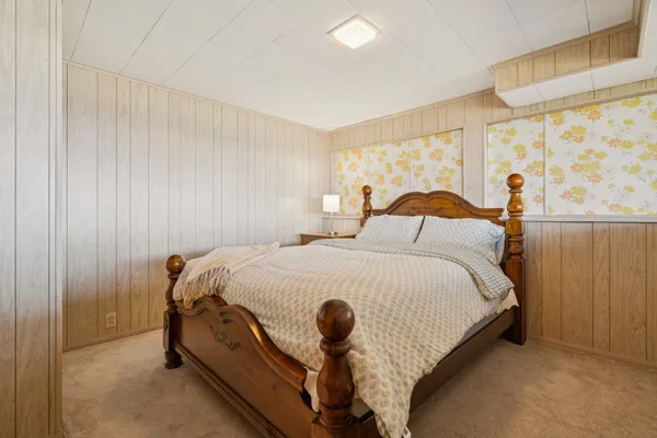 $3,500,000 | 240 Black Point Road, Alton, NH 03810