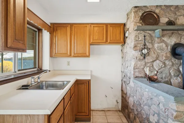 $3,500,000 | 240 Black Point Road, Alton, NH 03810
