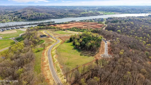 $210,000 | 4080 Old Dogwood Trail, Loudon, TN 37774