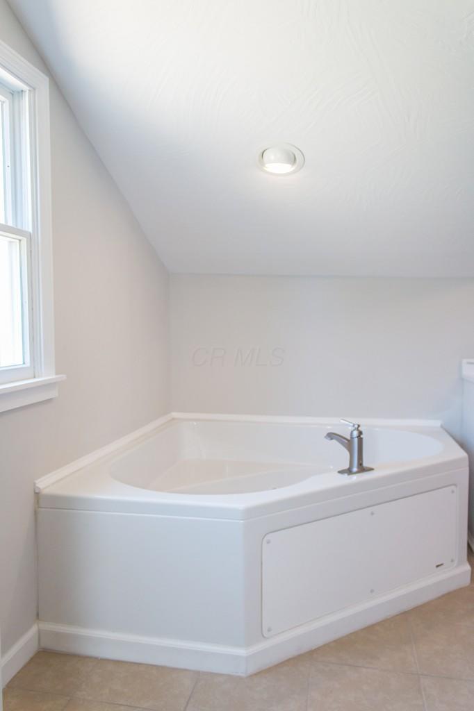 2046 Riggle Road Bellville, OH 44813 - Photo 18 of 33