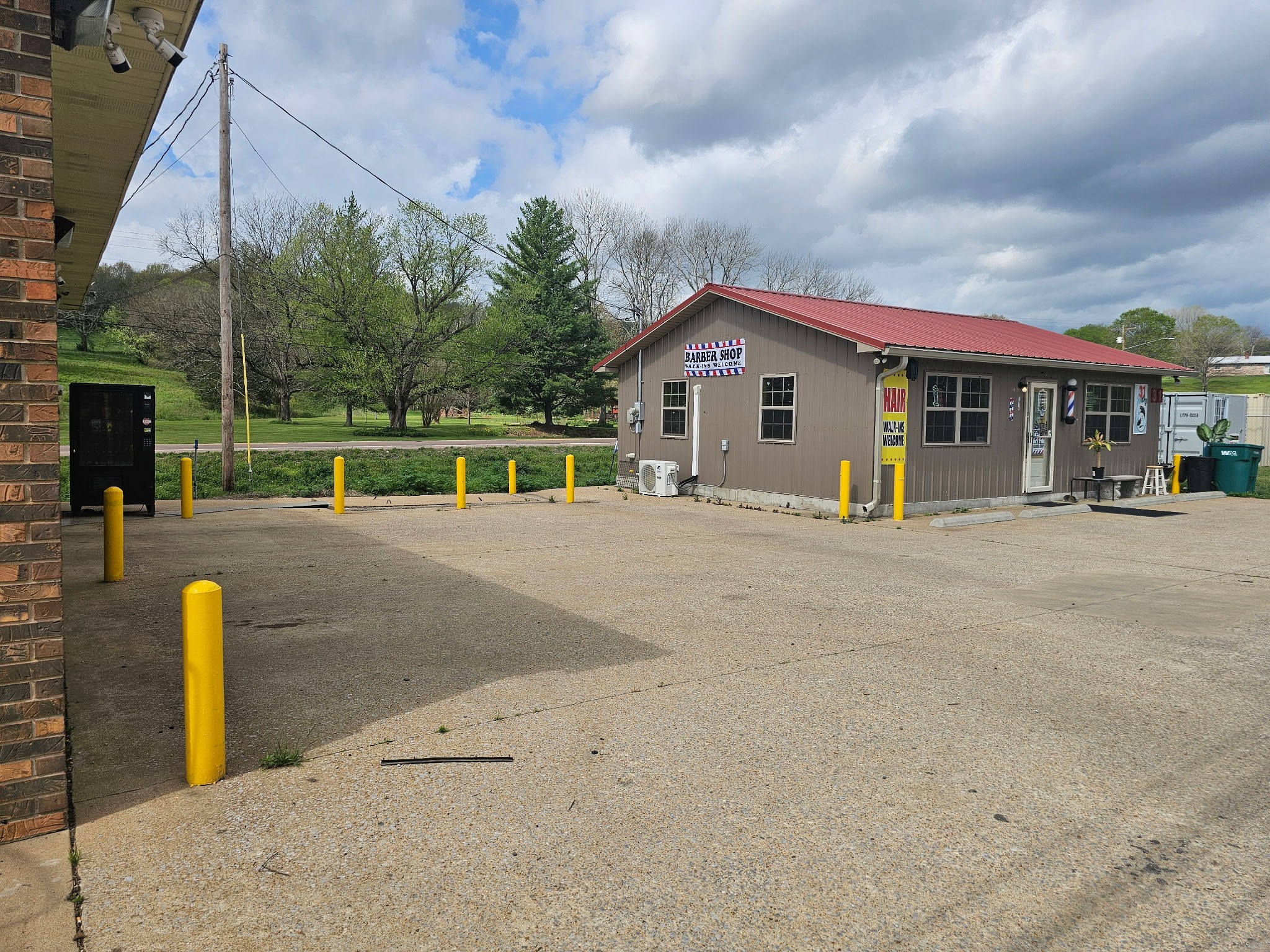 7549 Elkton Pike Prospect, TN 38477 - Photo 21 of 24 a view of house with a yard